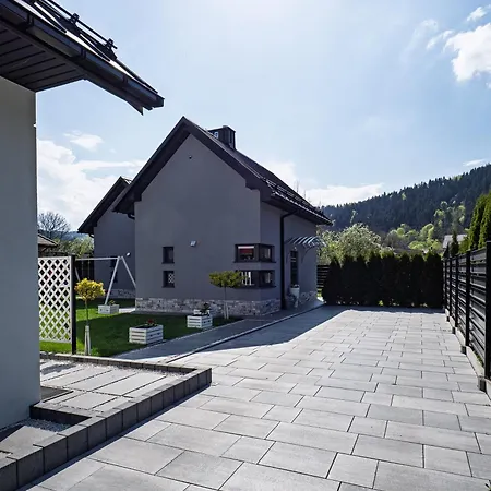 Sloneczne Kroscienko nad Dunajcem